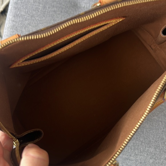 Gorgeous Louis Vuitton Alma amazing condition - Picture 8 of 12